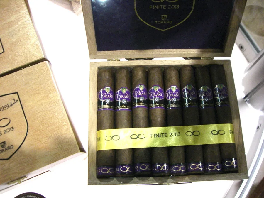 Toraño Exodus 1959 Finite 2013