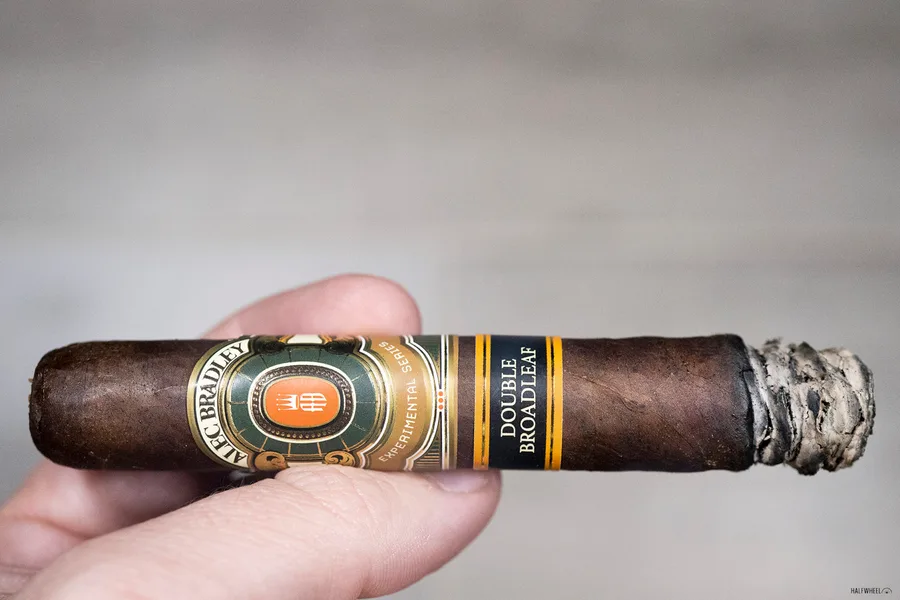 Alec Bradley Double Broadleaf