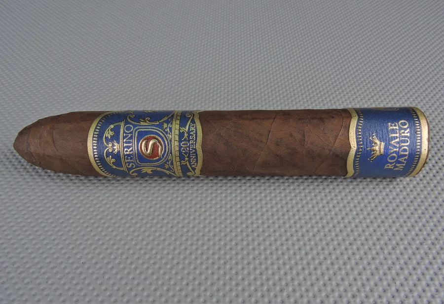 Serino Royale Maduro