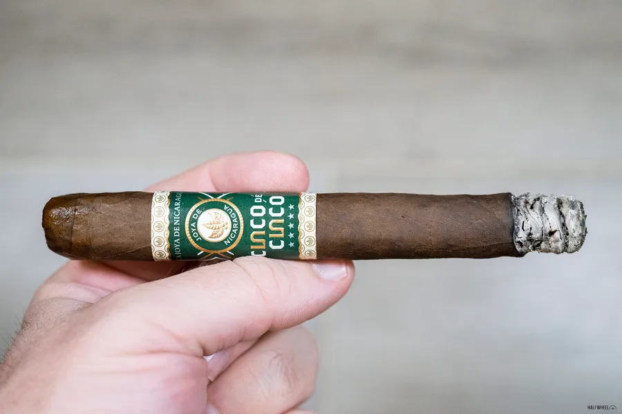 Joya de Nicaragua Cinco de Cinco