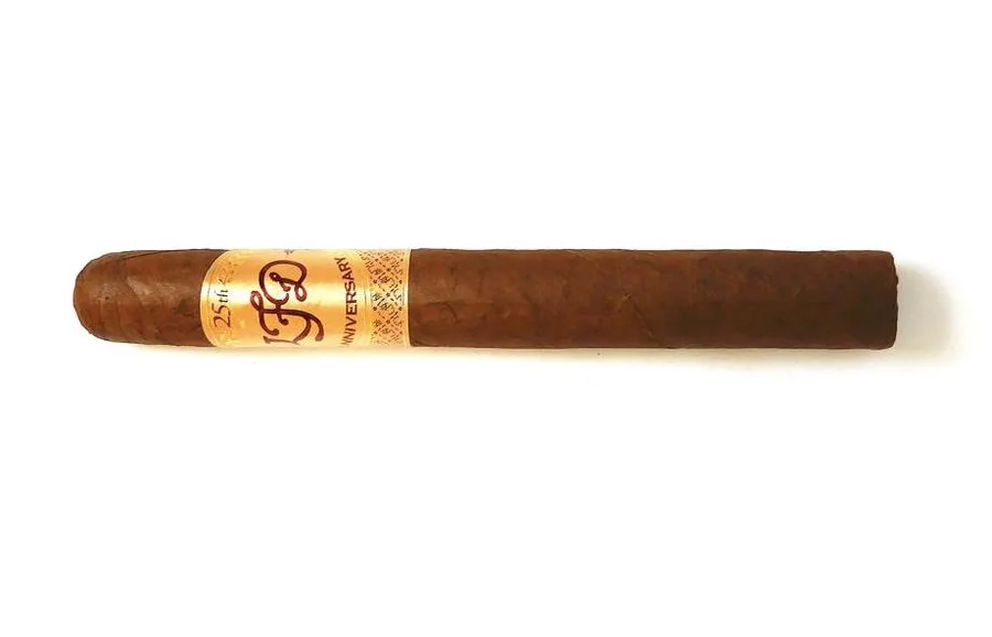 La Flor Dominicana 25th Anniversary
