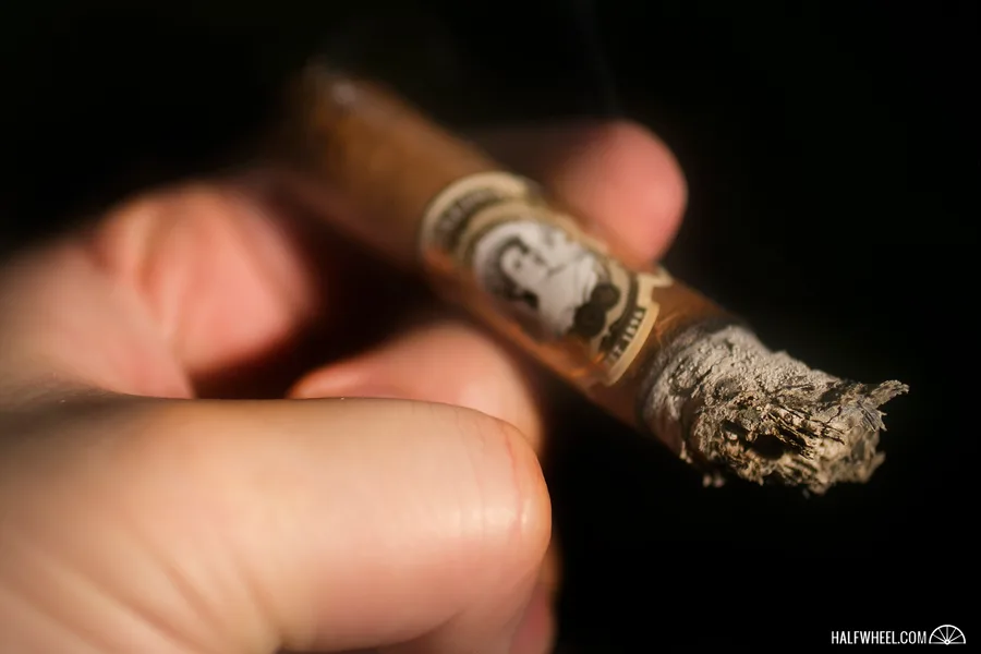 La Palina Goldie Laguito Especial