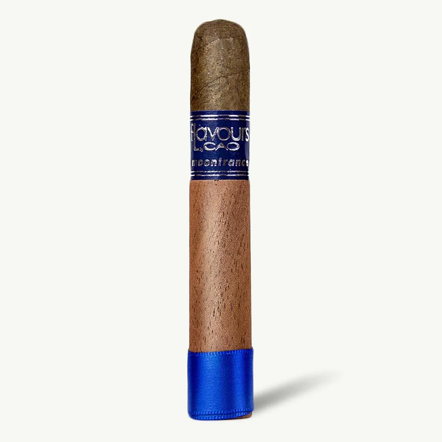 CAO Flavours Petite Corona Moontrance