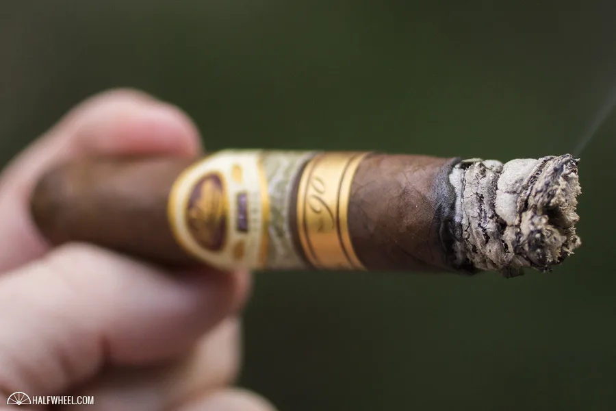 Padron 1926 Serie No. 90 Maduro