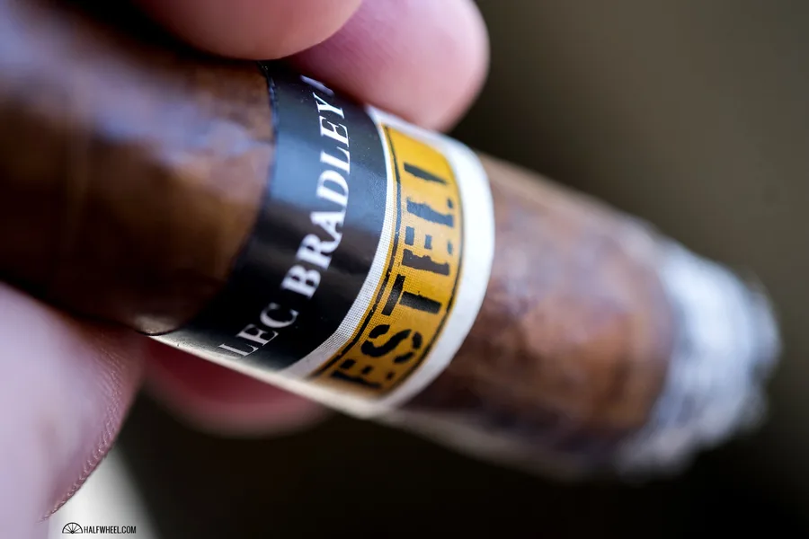 Alec Bradley Black Market Estelí