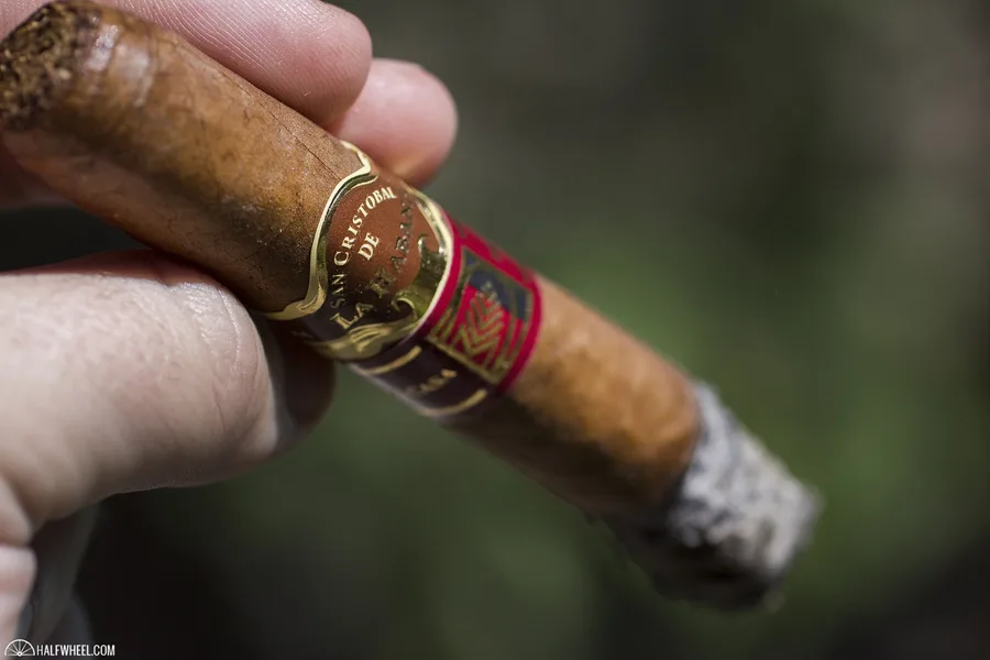San Cristóbal de La Habana Mercaderes (La Casa del Habano Exclusive)