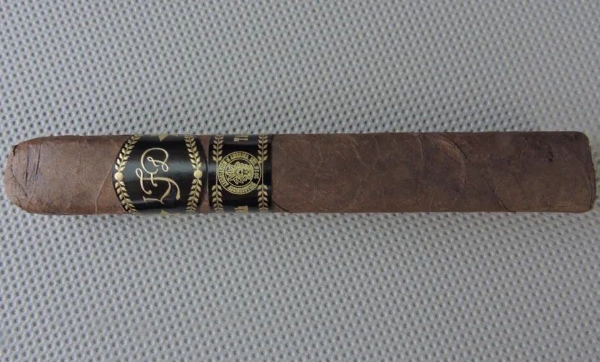 La Flor Dominicana TAA 48