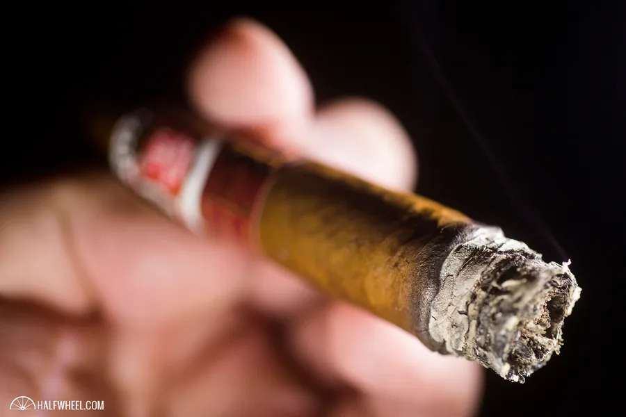 Hoyo de Monterrey Elegantes