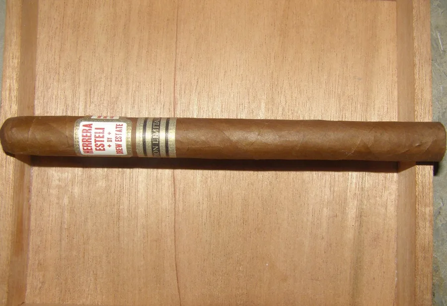 Drew Estate Herrera Esteli Lancero – Edicion Limitada 2014