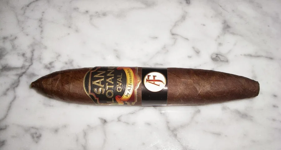 San Lotano Oval Habano Limited Edition Pigskin Super Smoke Figurado XLVIII