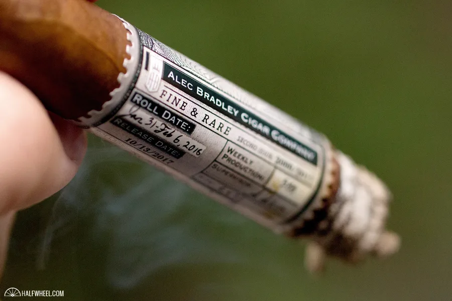 Alec Bradley Fine & Rare BR12-13 (2017)