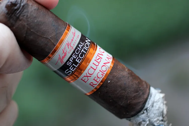 Nestor Miranda Special Selection Exclusivo Regional Toro Grande