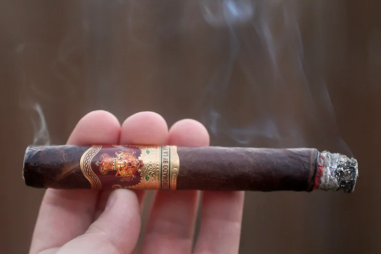 Coronado by La Flor Maduro Corona Especial
