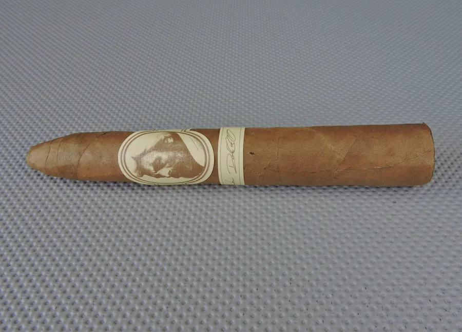 Caldwell Eastern Standard Dos Firmas (Caldwell Signature)