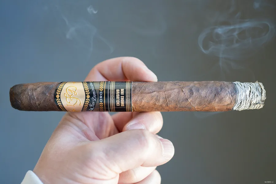 La Flor Dominicana Oro Smoke Inn