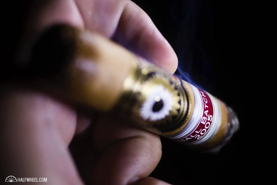 Perdomo Small Batch 2005 Connecticut
