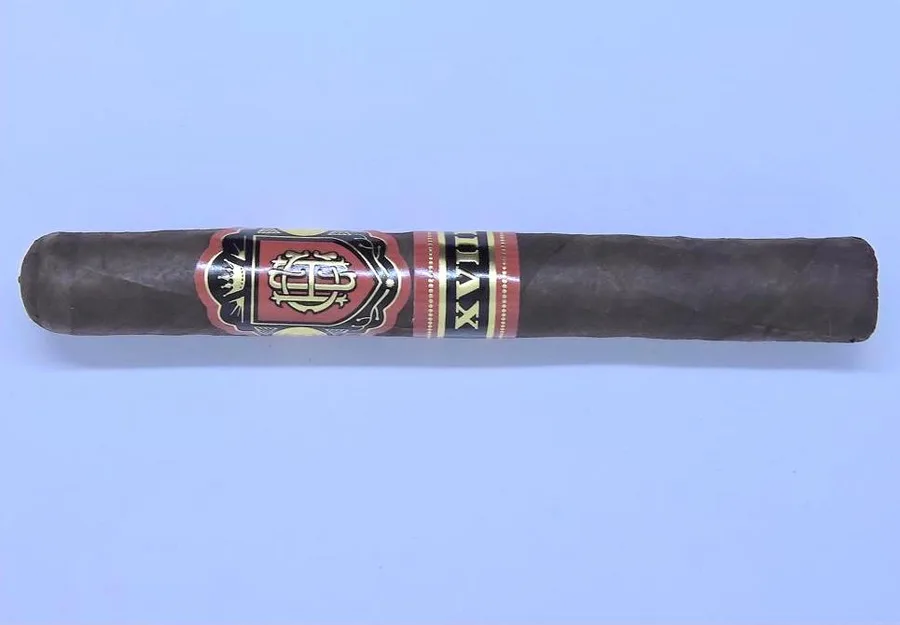 Crowned Heads Court Reserve XVIII