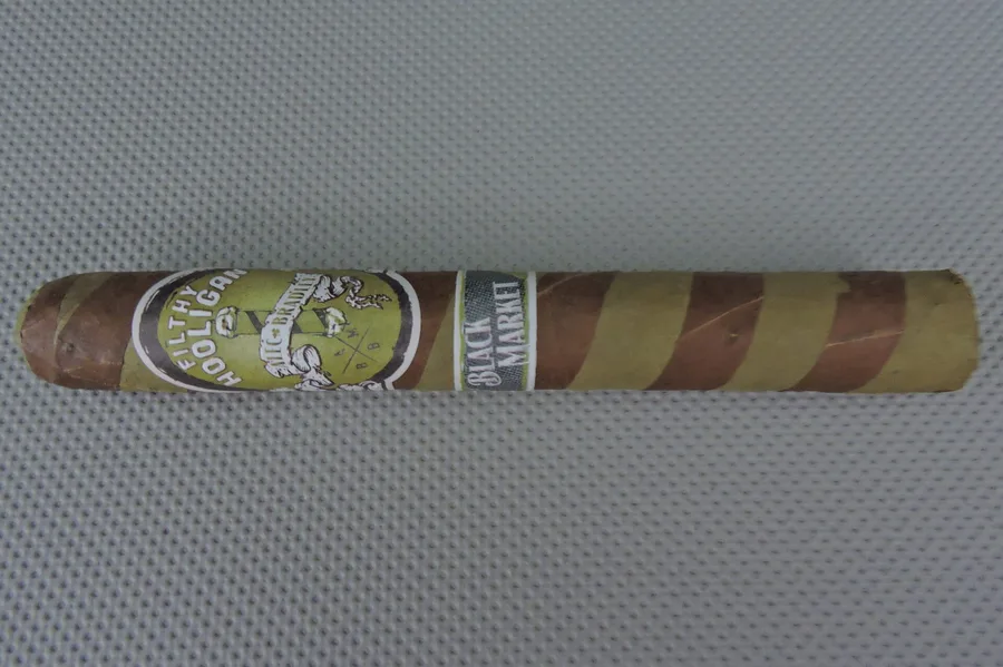Alec Bradley Black Market Filthy Hooligan Barber Pole 2016