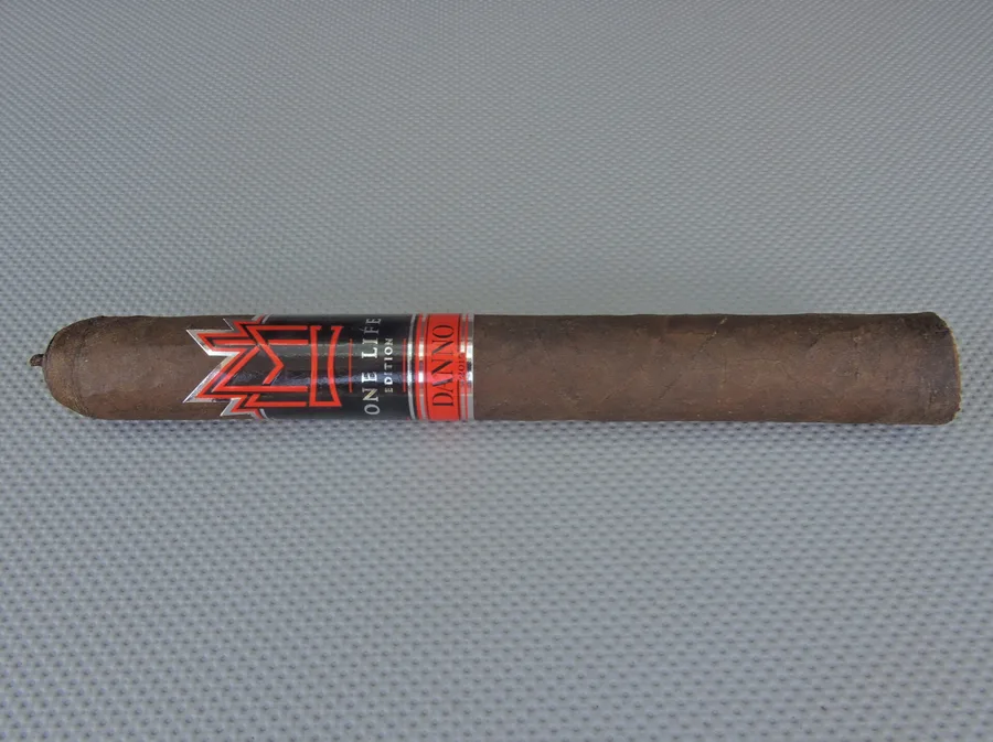 Nestor Miranda Collection One Life Edition Danno Maduro