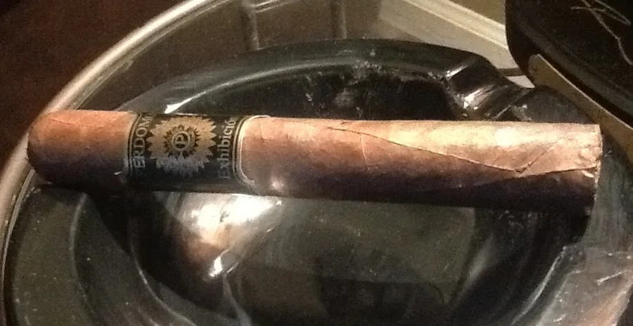 Perdomo Exhibición Exhibit Maduro