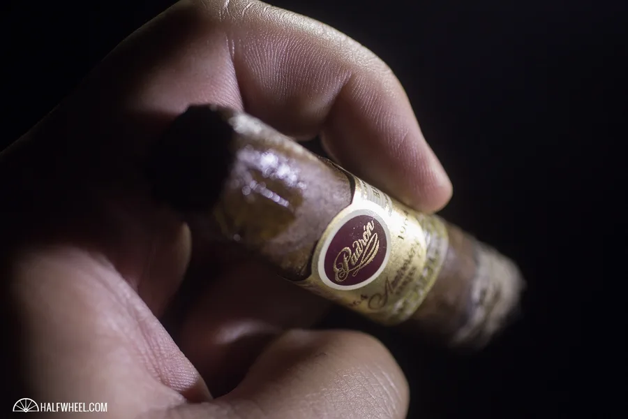 Padron 1964 Thompson 100th Anniversary Robusto (Maduro)