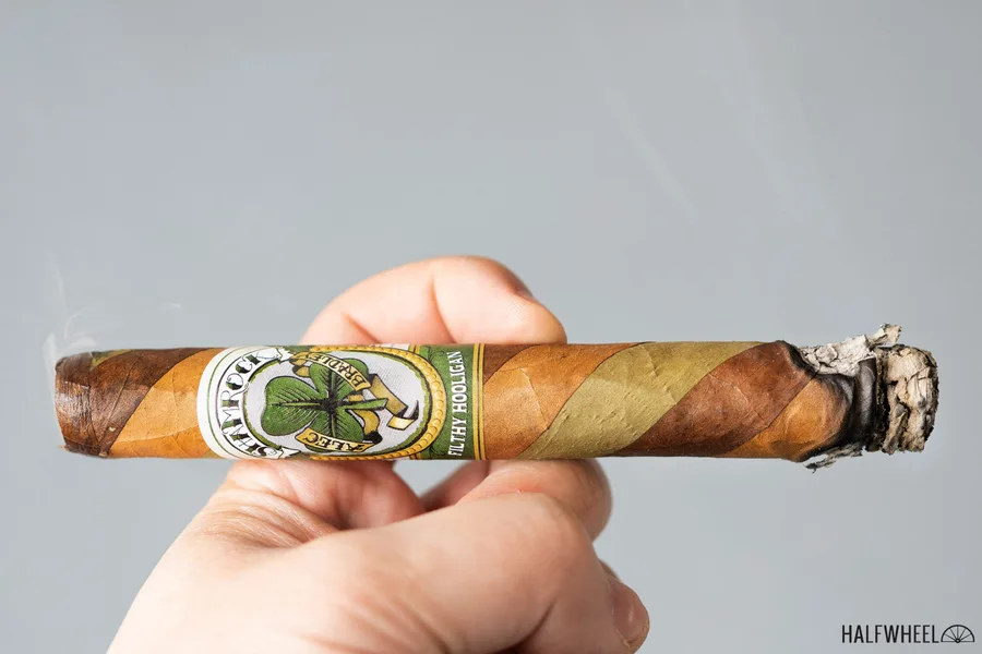 Alec Bradley Black Market Filthy Hooligan Shamrock (2020)
