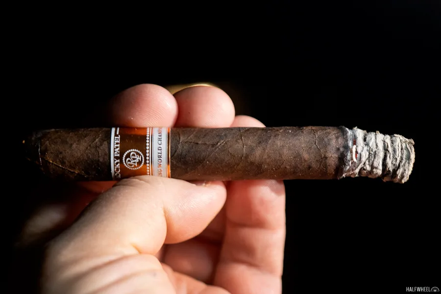Rocky Patel Cigar Smoking World Championship Mareva