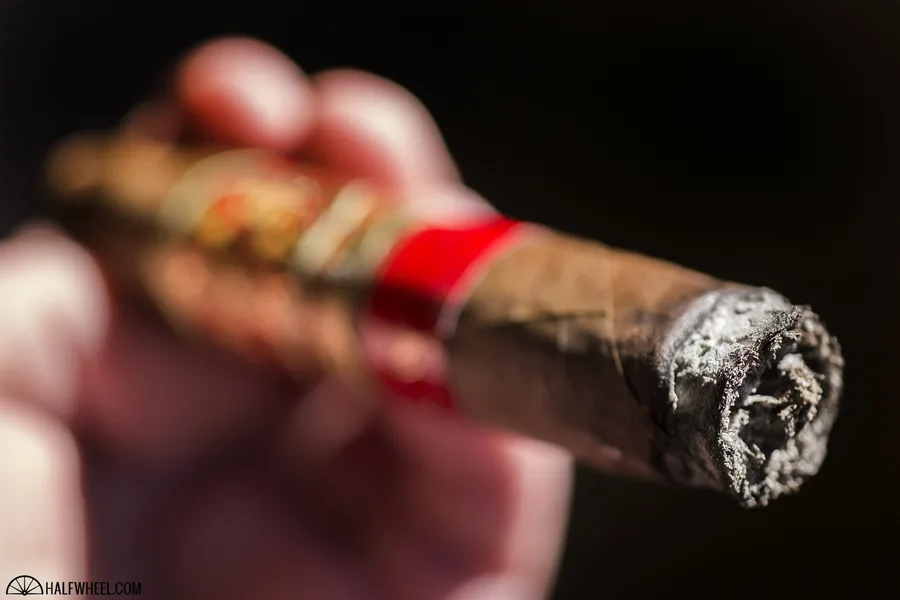 Arturo Fuente Fuente OpusX Toast Across America 2016