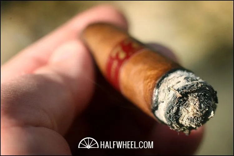 J. Fuego 777 Corojo Paka