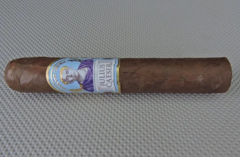 J.C. Newman Agile Cigar Review: Diamond Crown Julius Caeser