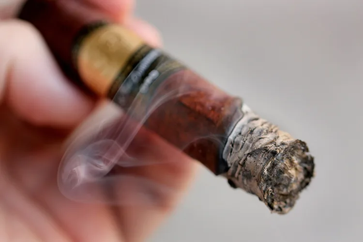 La Flor Dominicana Oro Natural No. 6